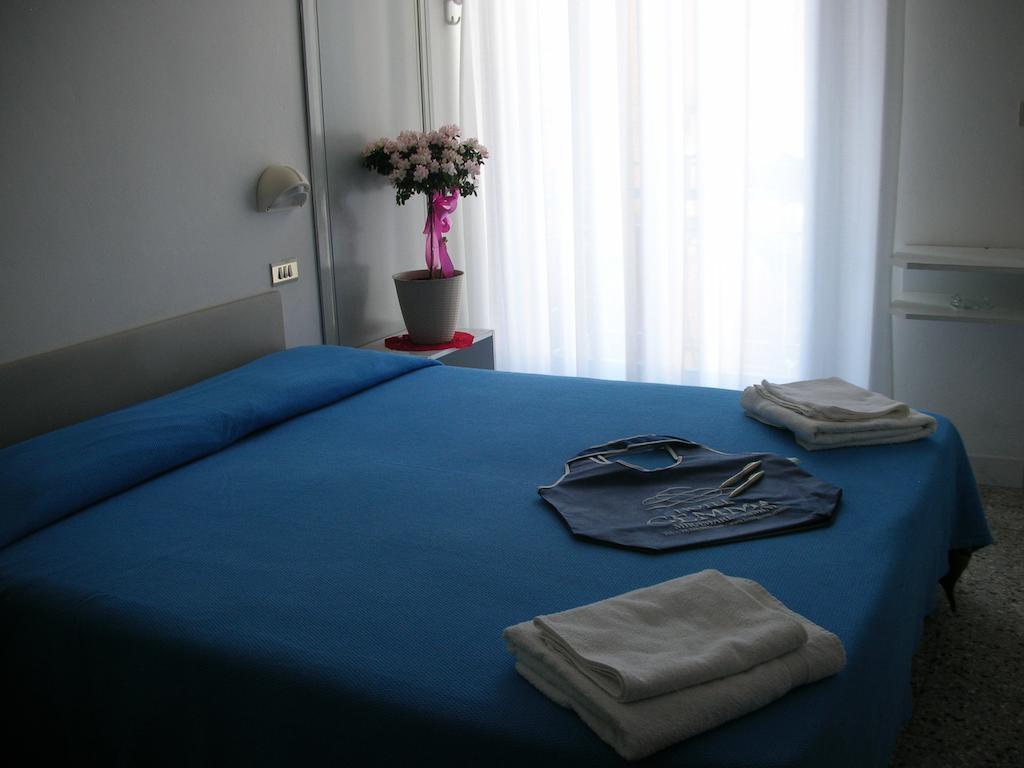 Hotel Gemma Rimini Værelse billede